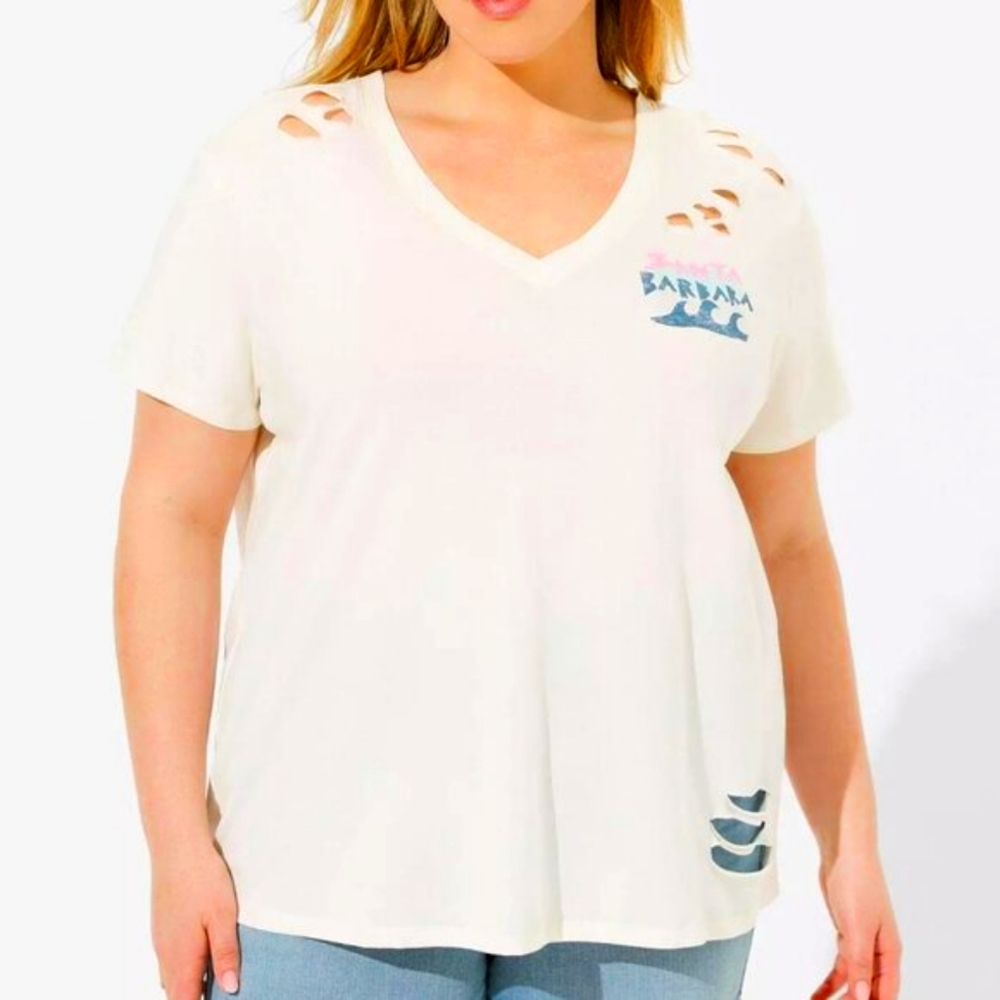 ❤️NWT TORRID TEE - SANTA BARBARA SHARK BITE DISTRESSED DESTRUCTED PLUS